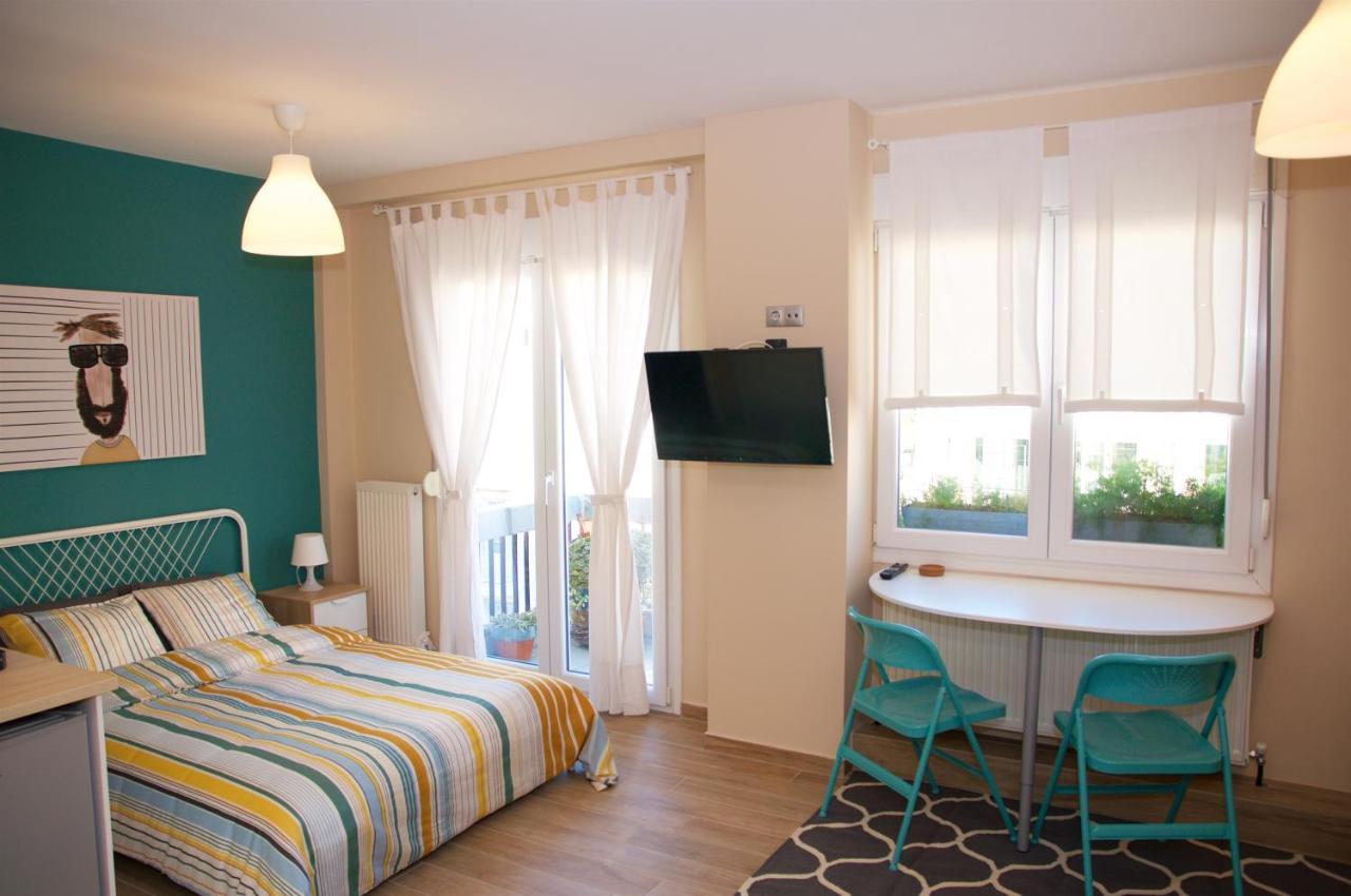 Super Cute & Cozy Mini Studios In City Center Салоніки Екстер'єр фото